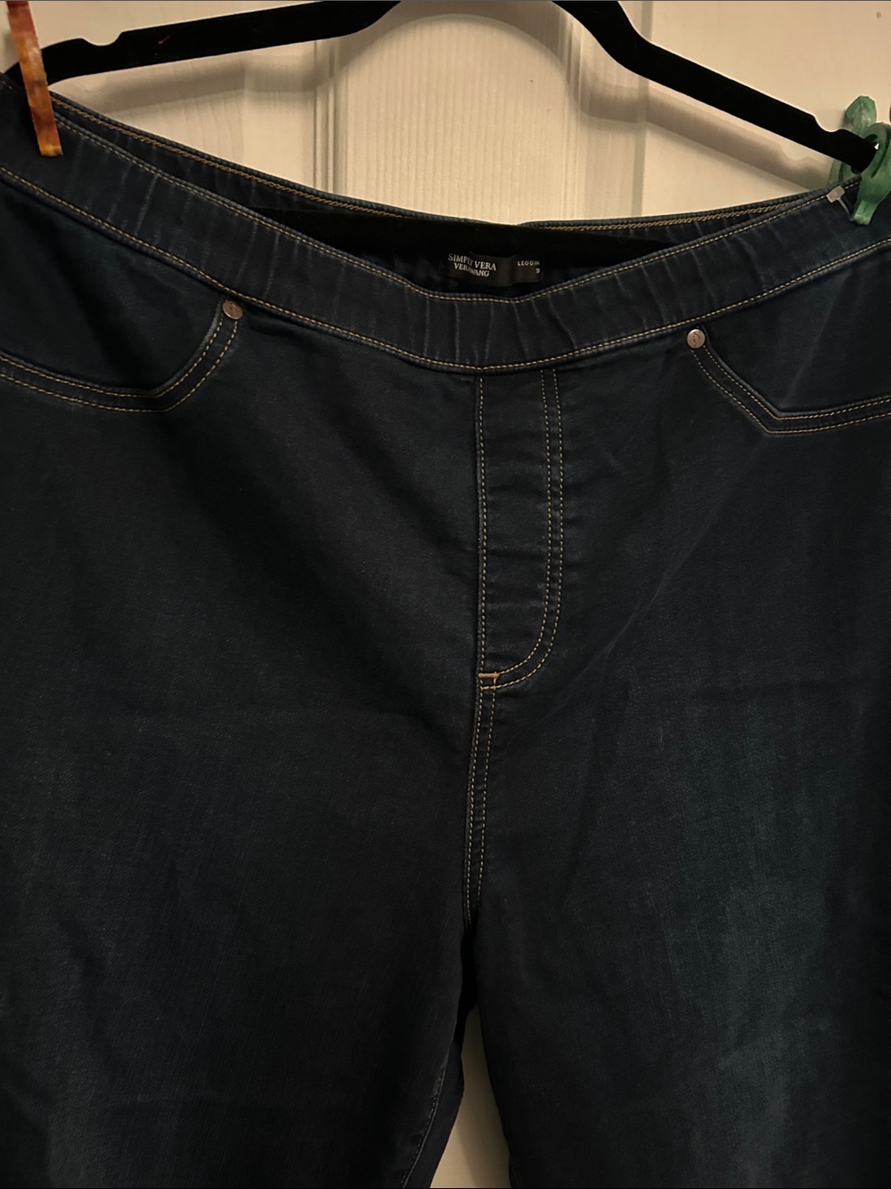Simply Vera classic dark blue jeggings